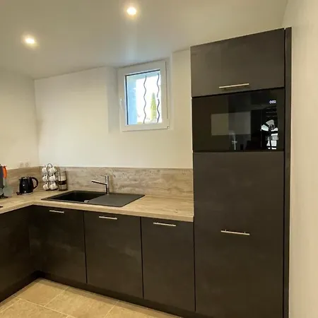 Lägenhet L'inattendu